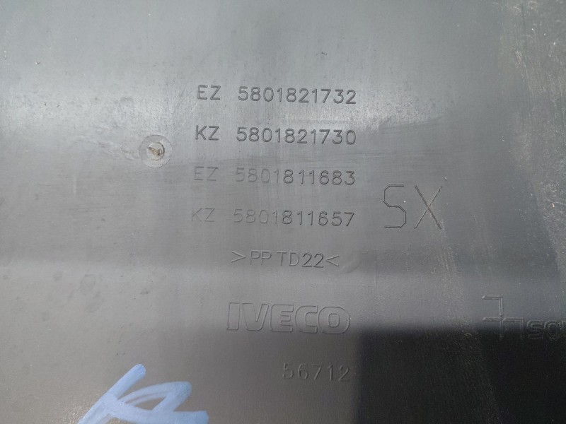 Recambio de moldura para iveco daily 35s16 35-160 referencia OEM IAM   