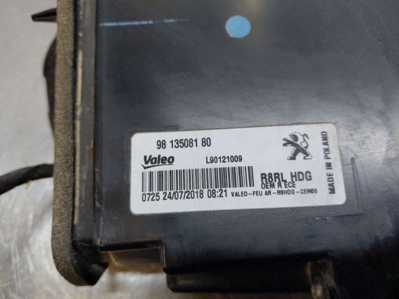 Recambio de piloto trasero derecho interior para peugeot 508 active referencia OEM IAM 9813508180  