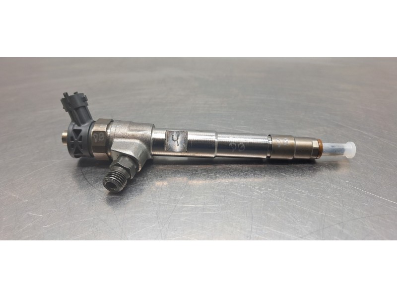 Recambio de inyector para dacia lodgy stepway referencia OEM IAM 8201636333 0445110800  Recambio de inyector para dacia lodgy stepway referencia OEM IAM 8201636333 0445110800