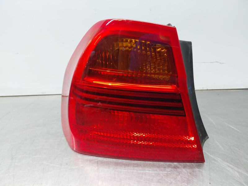 Recambio de piloto trasero izquierdo para bmw 3 (e90) 318 d referencia OEM IAM 63216937457  