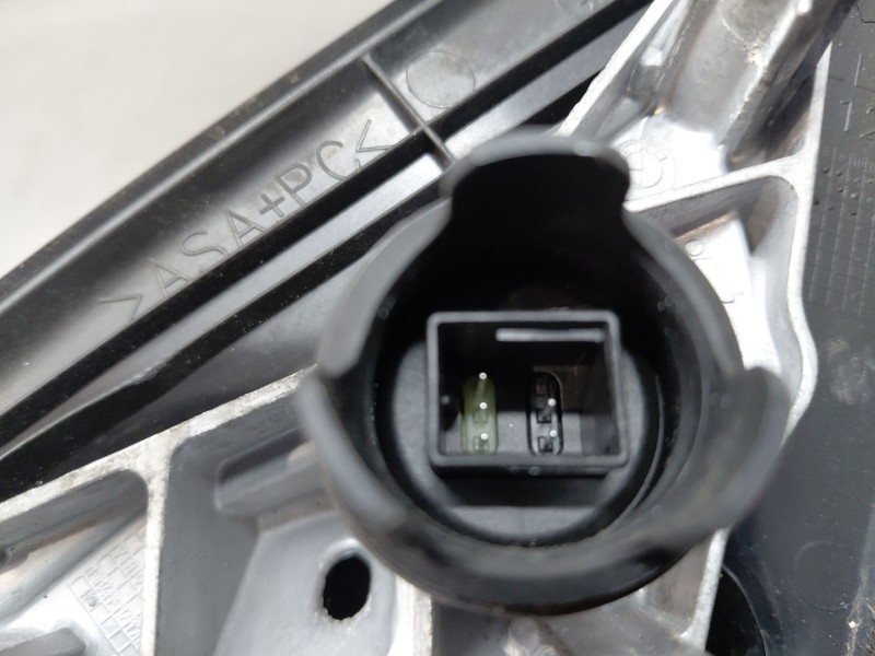 Recambio de retrovisor derecho para bmw 3 (e90) 318 d referencia OEM IAM 51167189946  