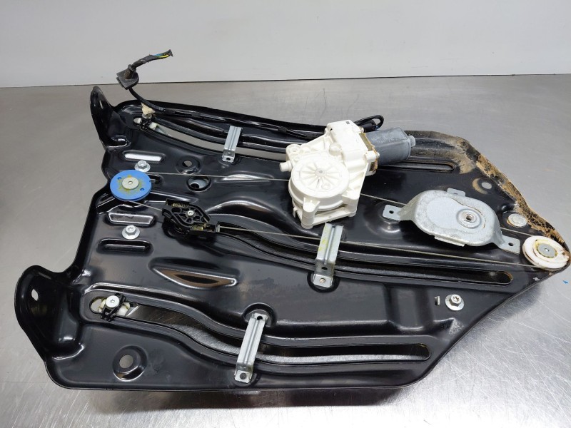Recambio de elevalunas trasero izquierdo para bmw serie 3 cabrio (e93) essence referencia OEM IAM   