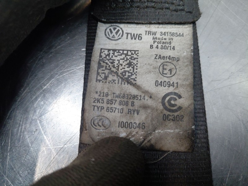 Recambio de cinturon seguridad delantero derecho para volkswagen caddy ka/kb (2c) monospace referencia OEM IAM   