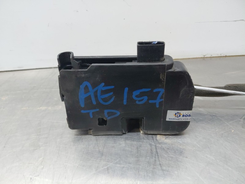 Recambio de cerradura puerta trasera derecha para iveco daily 35s16 35-160 referencia OEM IAM   
