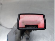 Recambio de enganche del cinturon delantero izq para iveco daily 35s16 35-160 referencia OEM IAM    2