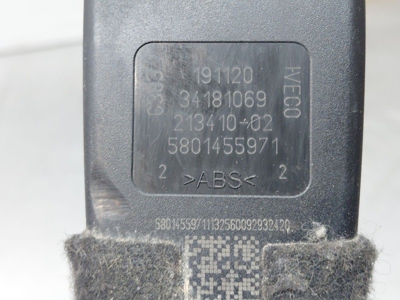 Recambio de enganche del cinturon delantero izq para iveco daily 35s16 35-160 referencia OEM IAM   