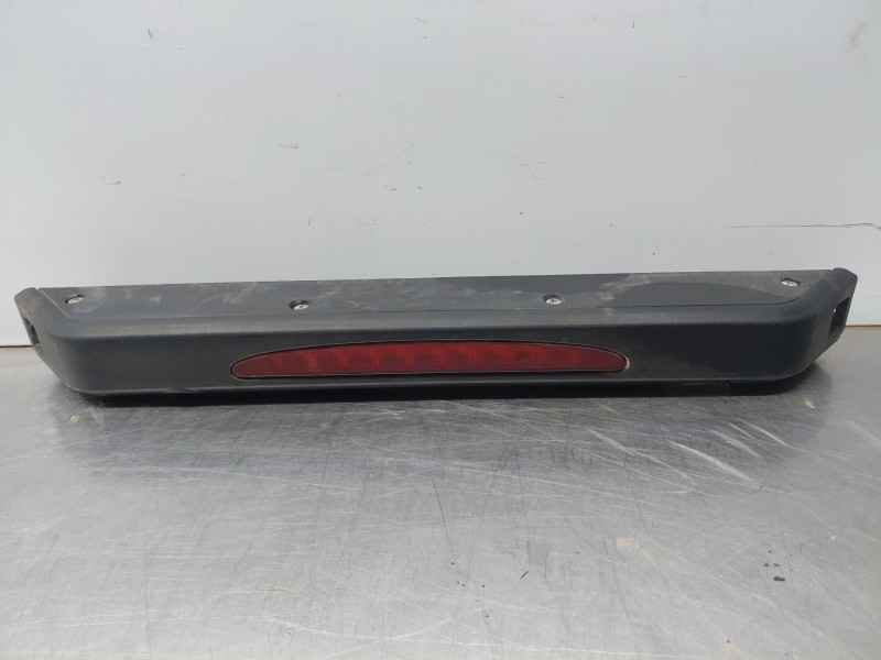 Recambio de luz central de freno para iveco daily 35s16 35-160 referencia OEM IAM   