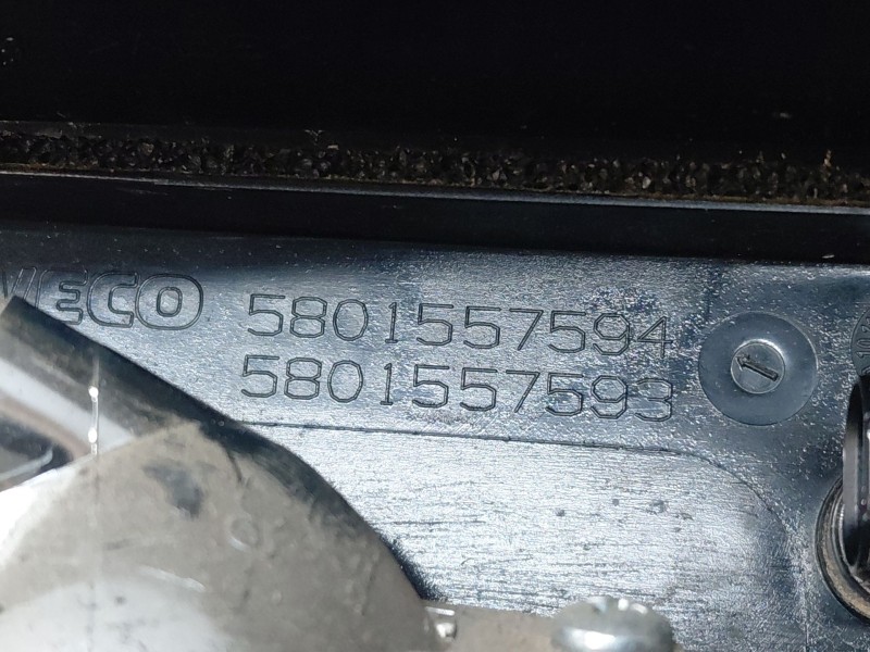 Recambio de luz central de freno para iveco daily 35s16 35-160 referencia OEM IAM   