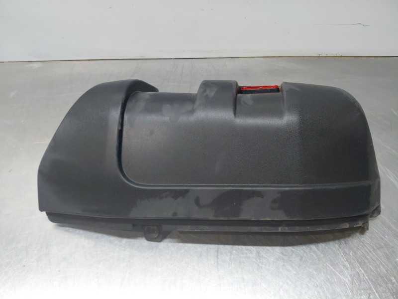 Recambio de puntera paragolpes trasera izquierda para iveco daily 35s16 35-160 referencia OEM IAM   