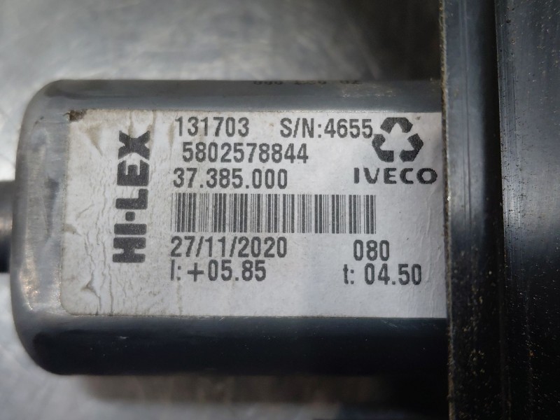 Recambio de elevalunas delantero derecho para iveco daily 35s16 35-160 referencia OEM IAM   