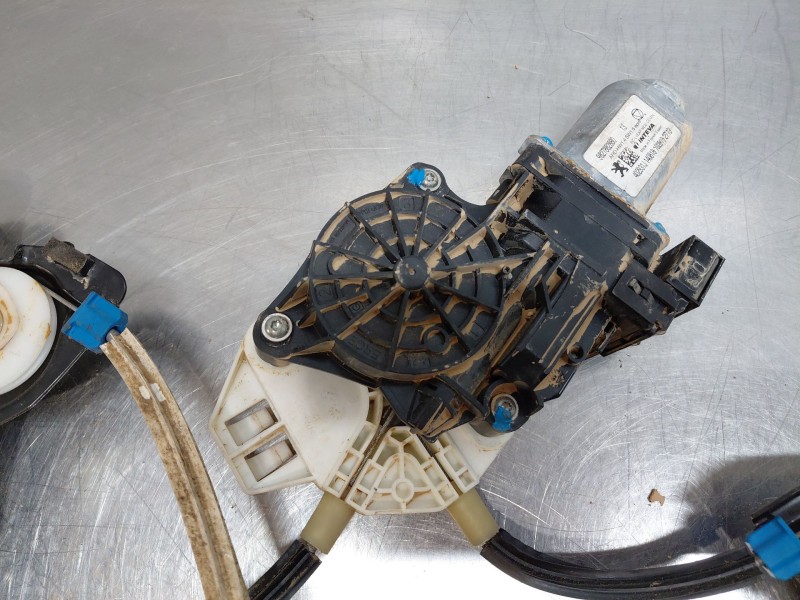 Recambio de elevalunas trasero derecho para peugeot 508 active referencia OEM IAM 9827880680  