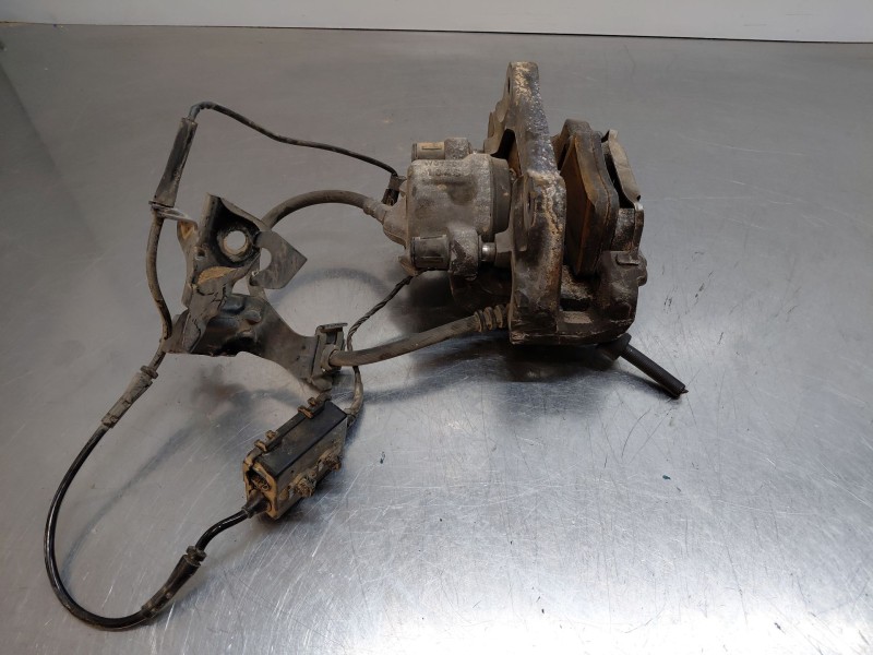 Recambio de pinza freno delantera izquierda para bmw serie 4 coupe (f32) 428i referencia OEM IAM   