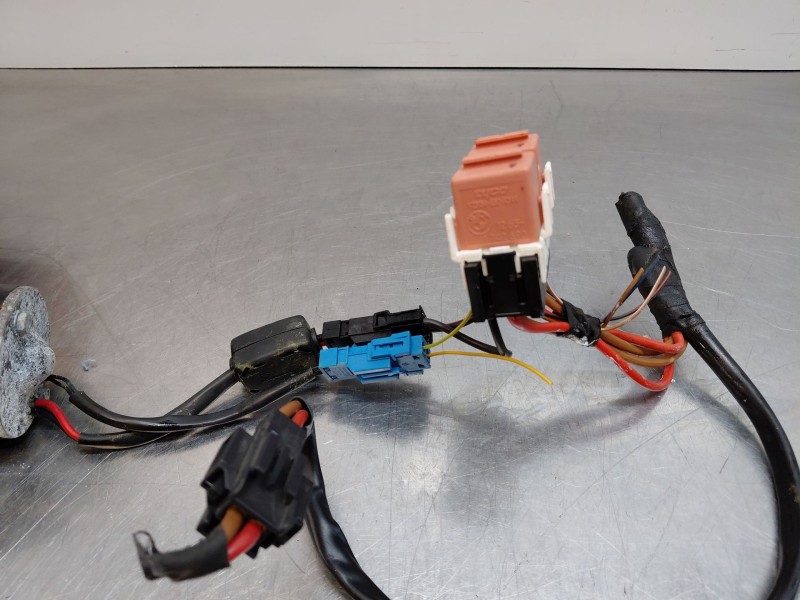 Recambio de motor techo electrico para bmw serie 3 cabrio (e93) essence referencia OEM IAM   