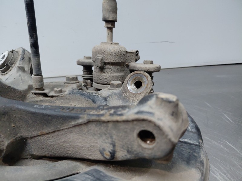 Recambio de mangueta trasera derecha para bmw 3 (e90) 318 d referencia OEM IAM 33326774810  