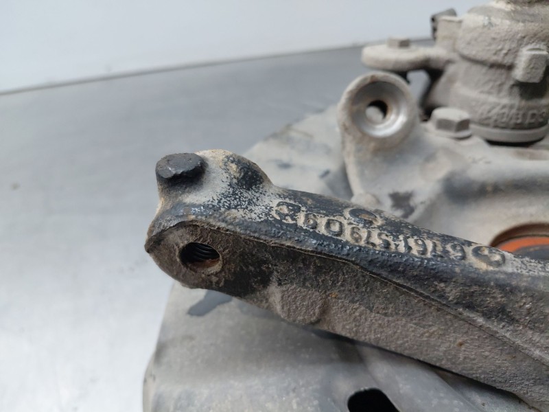 Recambio de mangueta trasera izquierda para bmw 3 (e90) 318 d referencia OEM IAM 33326774809  