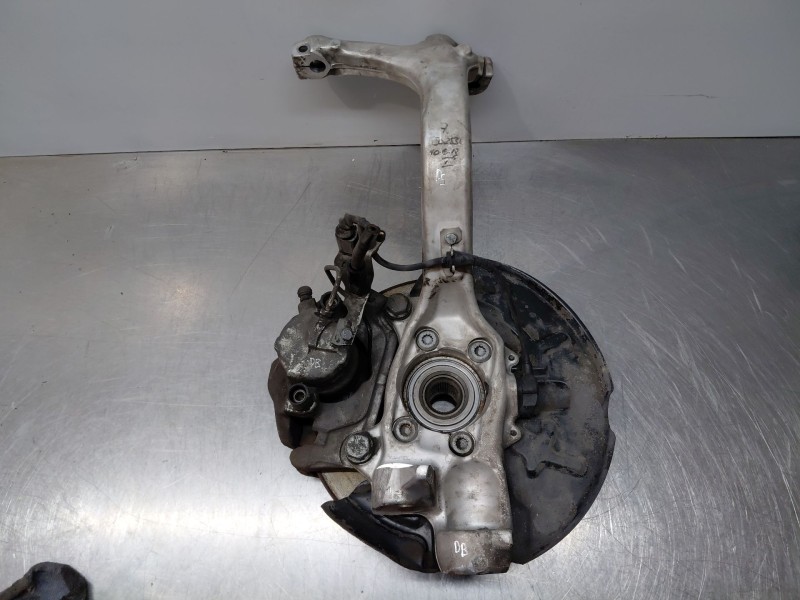 Recambio de mangueta delantera izquierda para audi a4 b7 (8ec) 2.0 tfsi quattro referencia OEM IAM 8E0407253E  