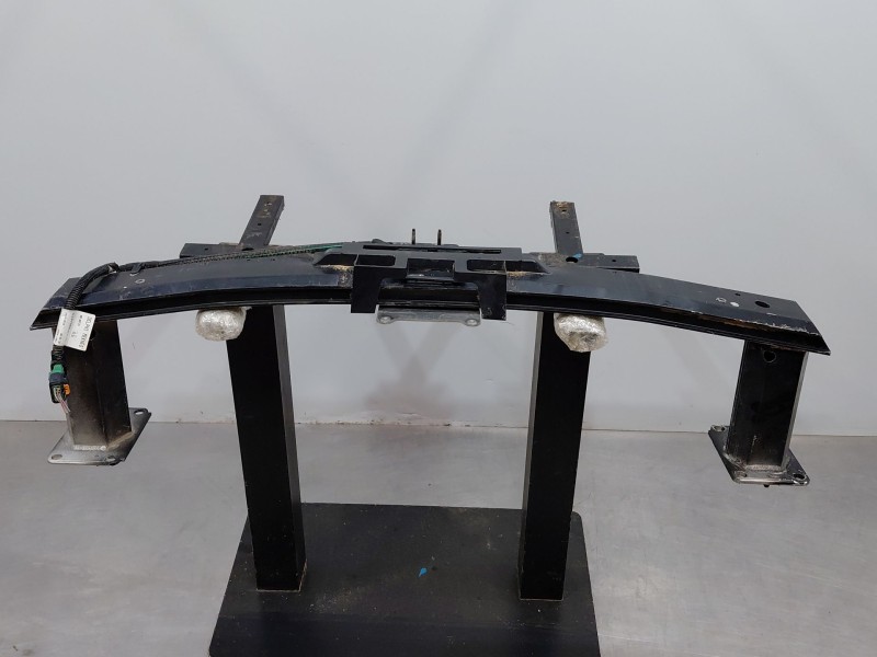 Recambio de refuerzo paragolpes delantero para peugeot 508 active referencia OEM IAM 9828558980  
