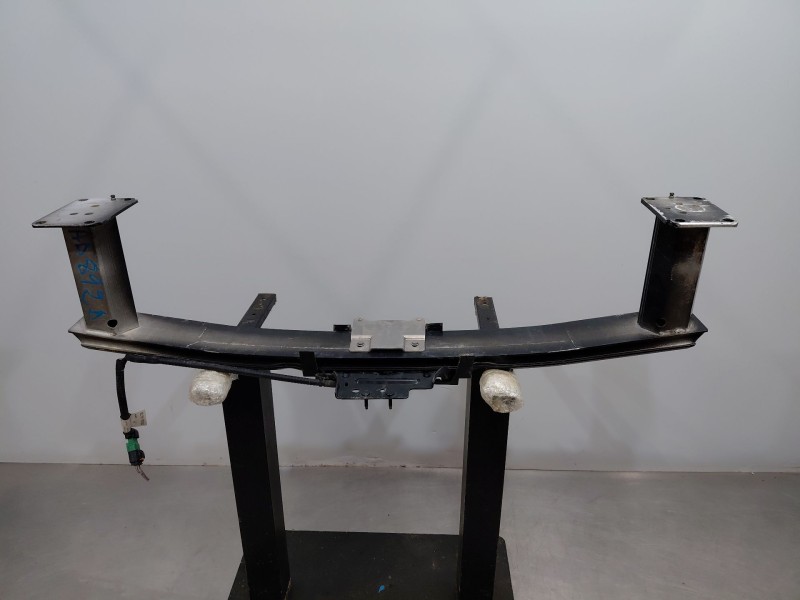 Recambio de refuerzo paragolpes delantero para peugeot 508 active referencia OEM IAM 9828558980  