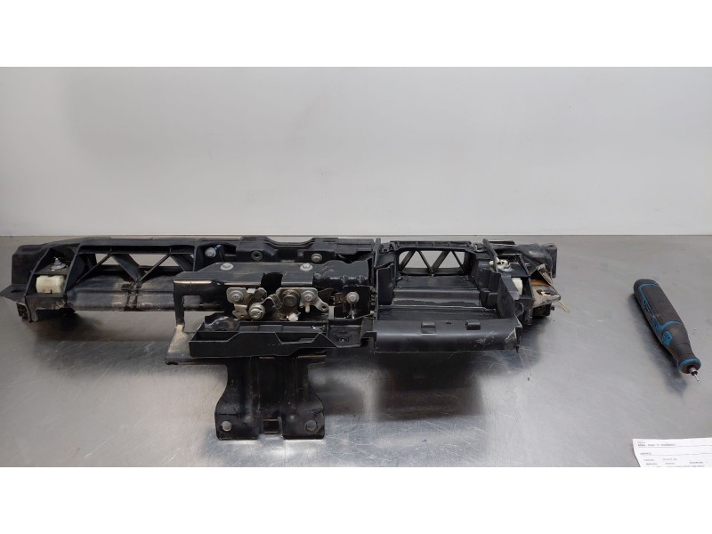 Recambio de travesaño superior parte frontal para peugeot 508 active referencia OEM IAM 9816603980  