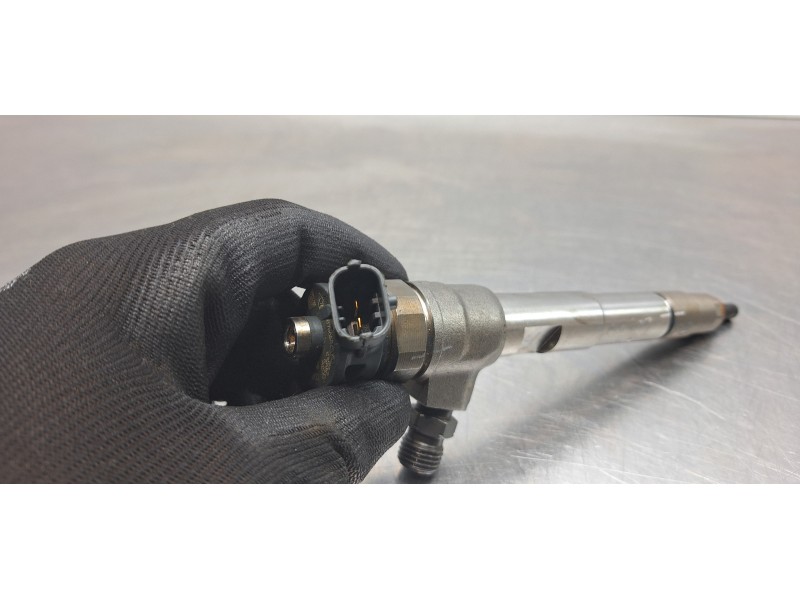 Recambio de inyector para dacia lodgy stepway referencia OEM IAM 8201636333 0445110800  Recambio de inyector para dacia lodgy stepway referencia OEM IAM 8201636333 0445110800