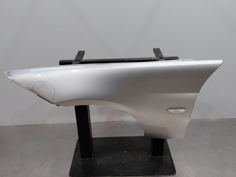 Recambio de aleta delantera izquierda para bmw 3 (e90) 320 d referencia OEM IAM 41355A55AF3  