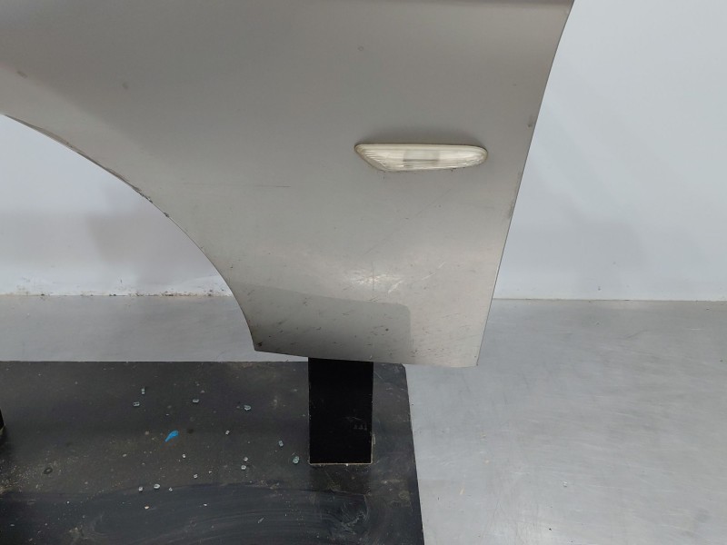 Recambio de aleta delantera izquierda para bmw 3 (e90) 320 d referencia OEM IAM 41355A55AF3  