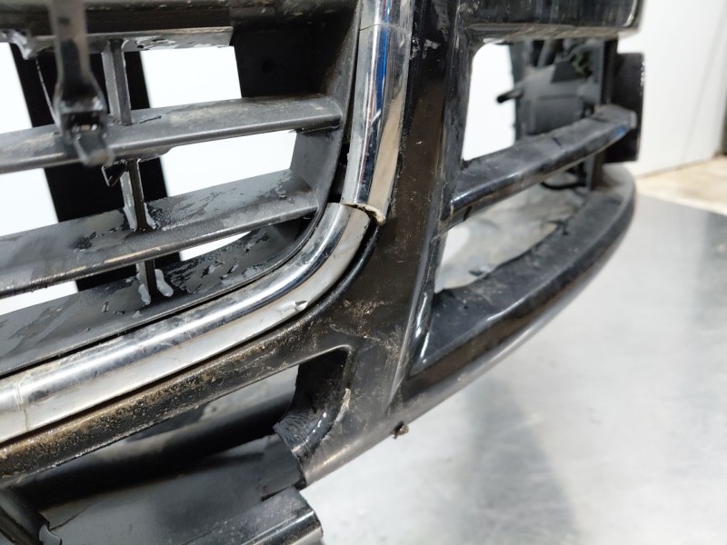 Recambio de paragolpes delantero para audi a4 b7 (8ec) 2.0 tfsi quattro referencia OEM IAM 8E0807105AGRU  
