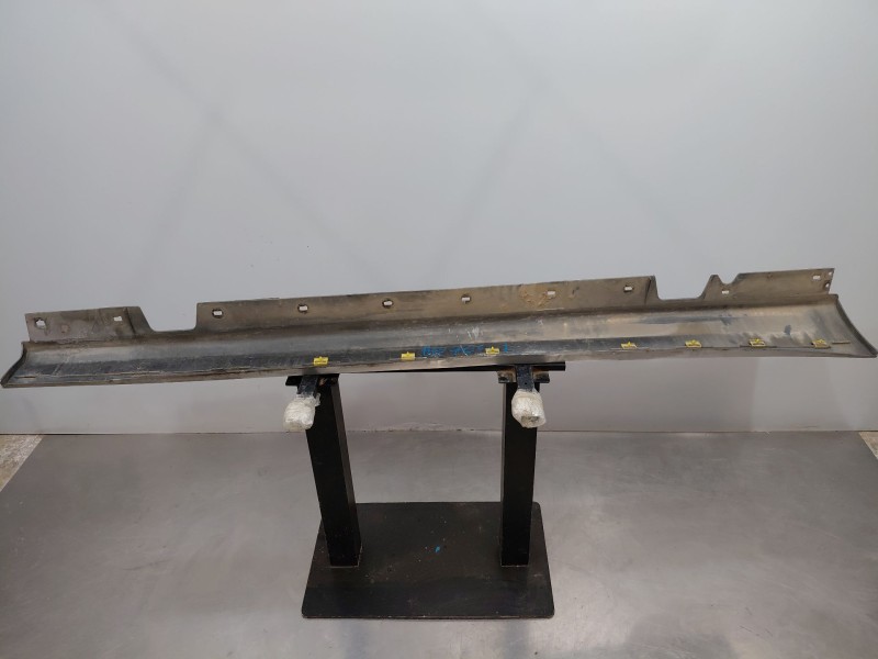Recambio de faldon lateral para bmw 3 (e90) 320 d referencia OEM IAM 51777164795  