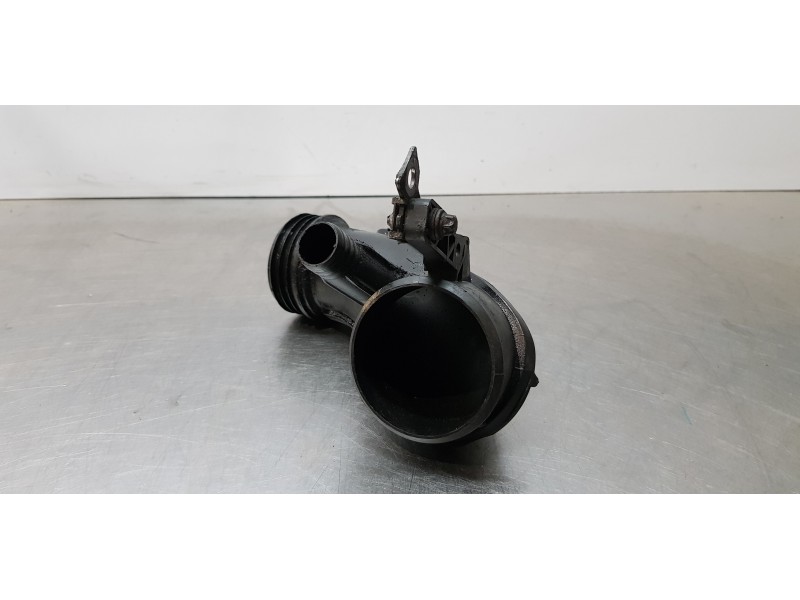 Recambio de tubo para bmw x5 (e70) xdrive35d referencia OEM IAM 13717798336  