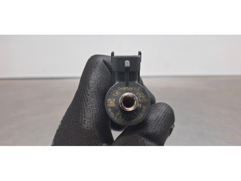 Recambio de inyector para dacia lodgy stepway referencia OEM IAM 8201636333 0445110800  Recambio de inyector para dacia lodgy stepway referencia OEM IAM 8201636333 0445110800