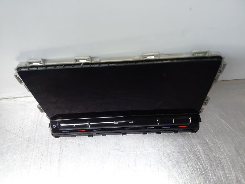Recambio de pantalla multifuncion para volkswagen golf viii lim. (cd1) bluemotion referencia OEM IAM   