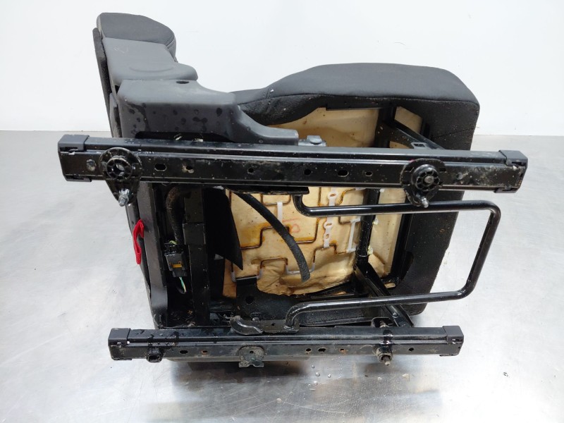 Recambio de asientos trasero izquierdo para peugeot 5008 allure referencia OEM IAM   
