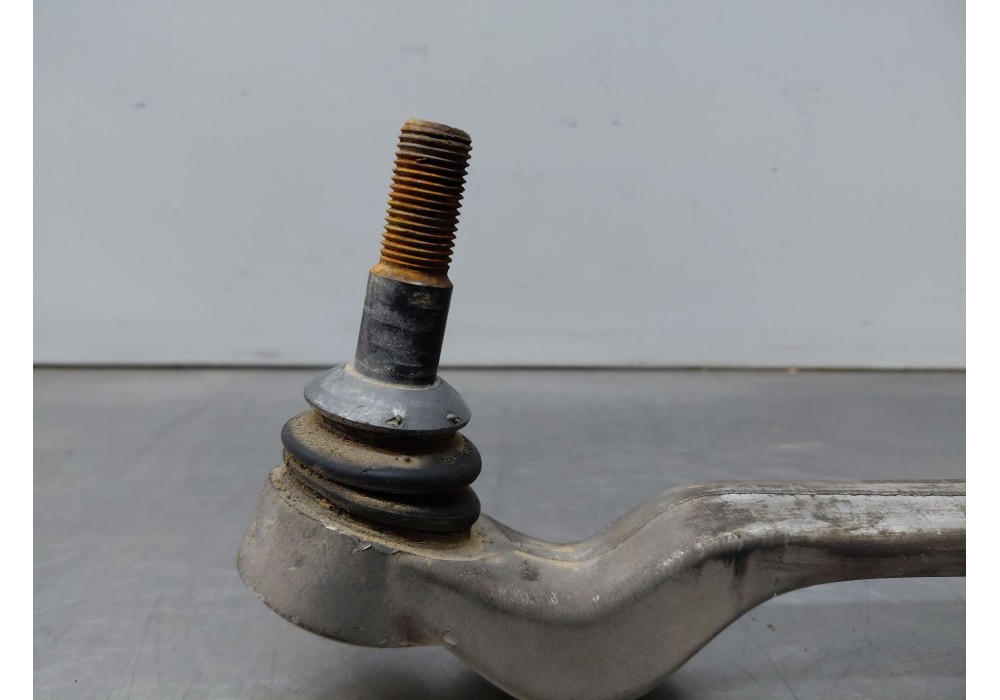 Recambio de brazo suspension inferior delantero derecho para bmw serie 3 cabrio (e93) essence referencia OEM IAM 31122405860  