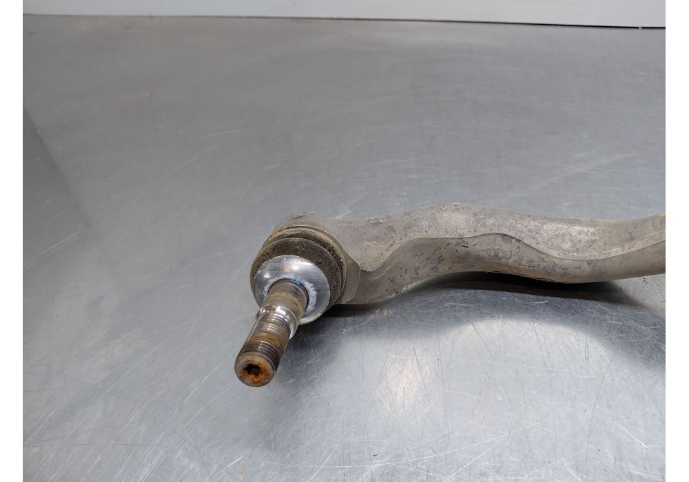 Recambio de brazo suspension inferior delantero izquierdo para bmw serie 4 coupe (f32) 428i referencia OEM IAM 31126855741  