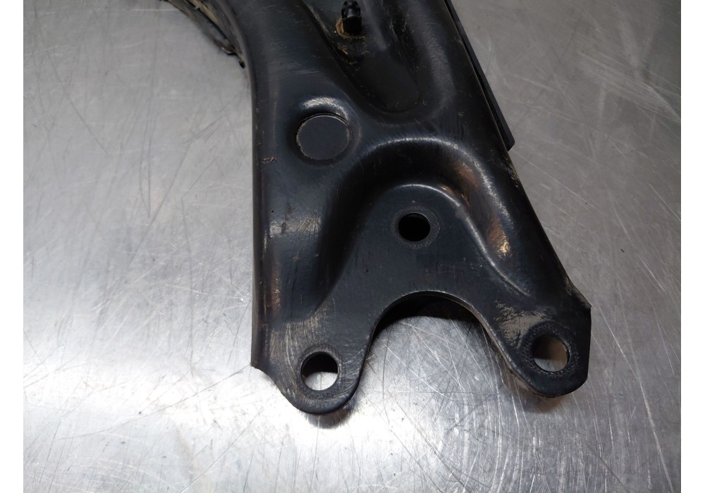 Recambio de brazo suspension inferior delantero derecho para volkswagen golf viii lim. (cd1) bluemotion referencia OEM IAM   