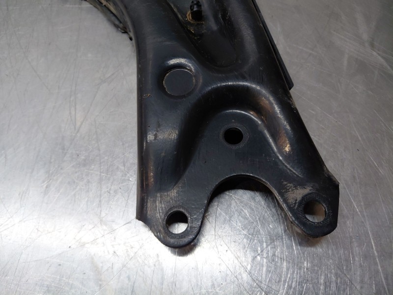 Recambio de brazo suspension inferior delantero derecho para volkswagen golf viii lim. (cd1) bluemotion referencia OEM IAM   