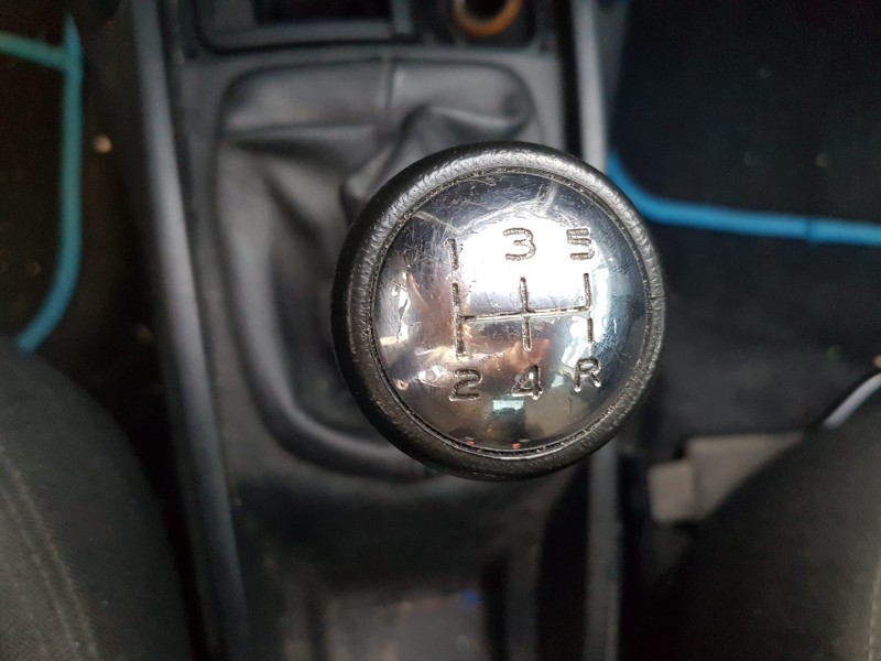 peugeot 207 del año 2007