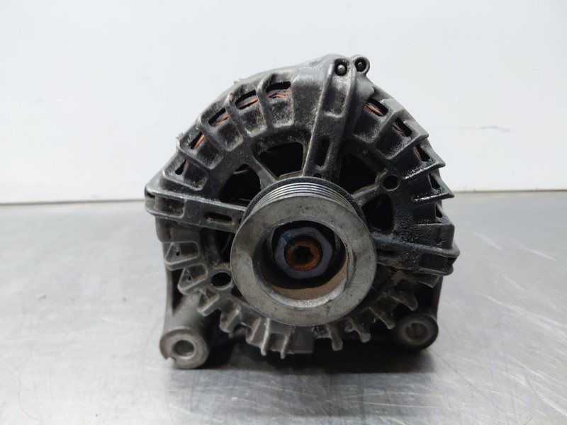 Recambio de alternador para bmw 1 (e87) 118 d referencia OEM IAM 7802261A103  