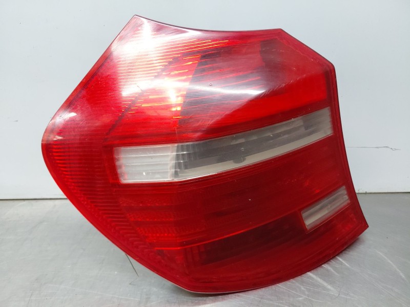 Recambio de piloto trasero izquierdo para bmw 1 (e87) 118 d referencia OEM IAM 63210432620  