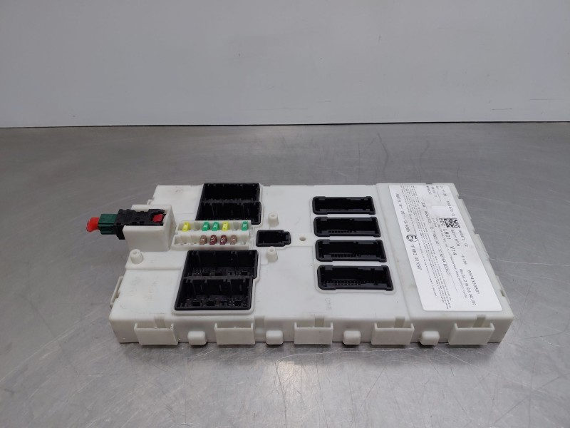 Recambio de caja reles / fusibles para bmw mini (f56) d referencia OEM IAM   