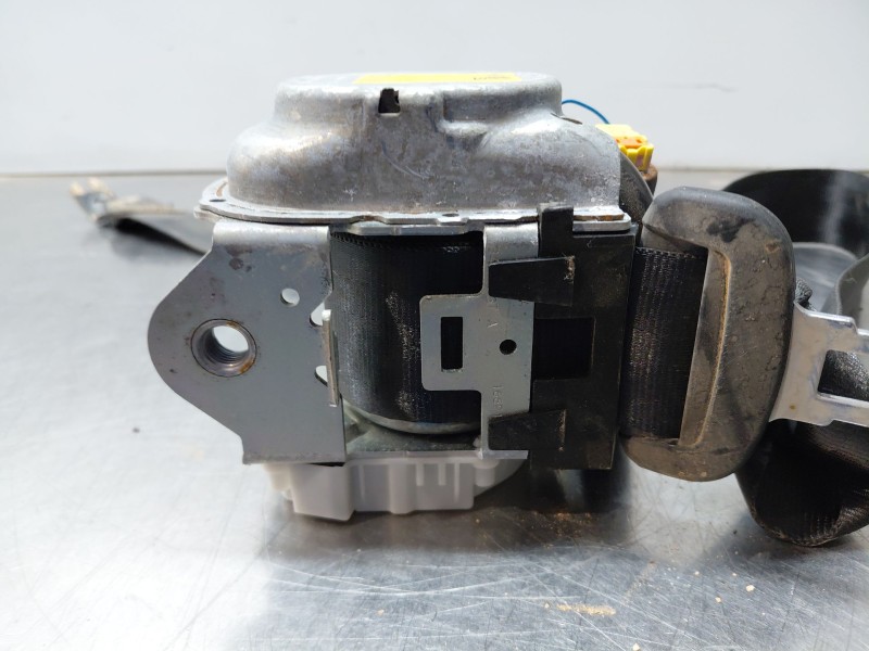 Recambio de cinturon seguridad trasero derecho para volkswagen golf viii lim. (cd1) bluemotion referencia OEM IAM   