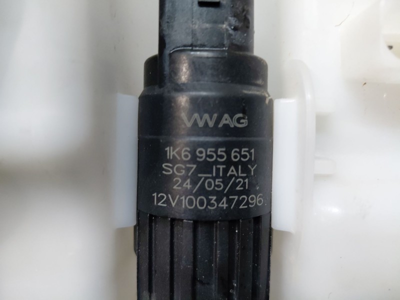 Recambio de deposito limpia para volkswagen golf viii lim. (cd1) bluemotion referencia OEM IAM   