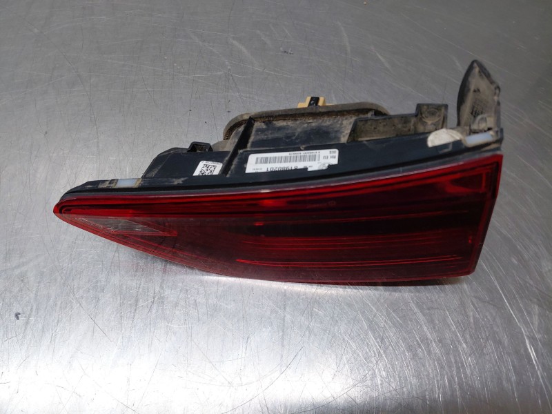 Recambio de piloto trasero derecho interior para volkswagen golf viii lim. (cd1) bluemotion referencia OEM IAM   