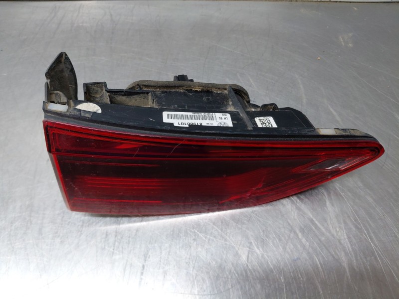Recambio de piloto trasero izquierdo interior para volkswagen golf viii lim. (cd1) bluemotion referencia OEM IAM   