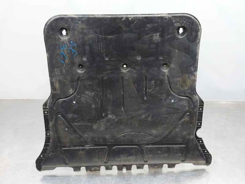 Recambio de cubrecarter para volkswagen golf viii lim. (cd1) bluemotion referencia OEM IAM   