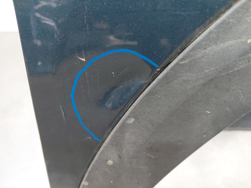 Recambio de aleta delantera derecha para peugeot 5008 allure referencia OEM IAM 9812305680  