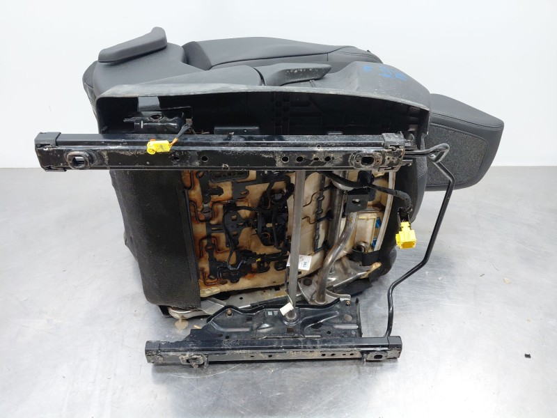 Recambio de asiento delantero derecho para peugeot 5008 allure referencia OEM IAM 9812349580  