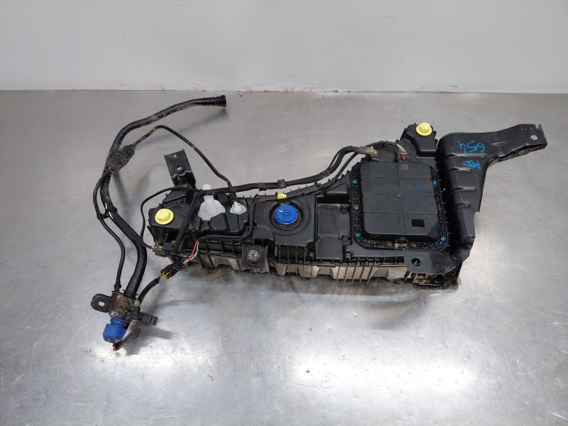 Recambio de deposito aditivo adblue fap ( deposito grande ) para peugeot 5008 allure referencia OEM IAM   