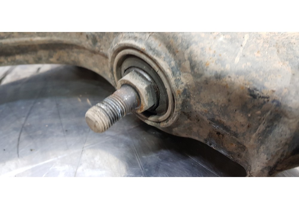 Recambio de brazo suspension inferior delantero derecho para ssangyong actyon 200 xdi 4wd limited referencia OEM IAM 4450209003  Recambio de brazo suspension inferior delantero derecho para ssangyong actyon 200 xdi 4wd limited referencia OEM IAM 4450209003