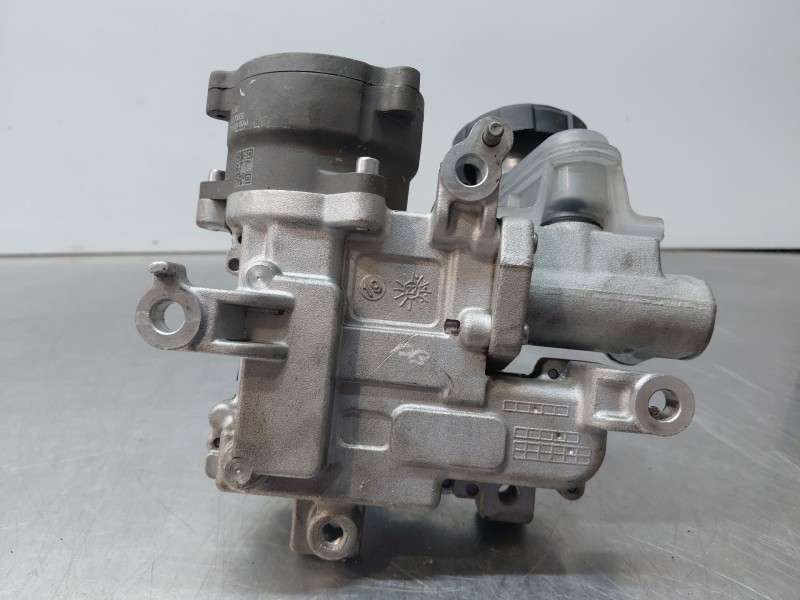 Recambio de bomba embrague para kia ceed sportswagon hybrid referencia OEM IAM 4147032800  